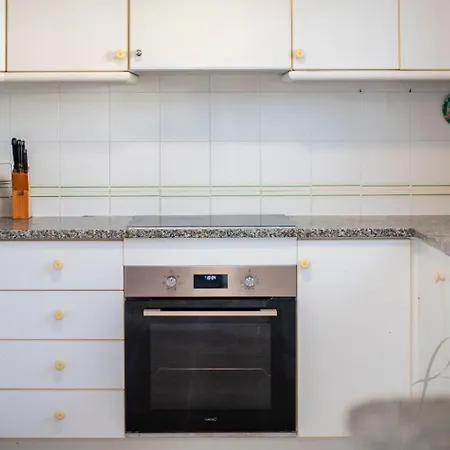 R153 - Espaciosa Con Piscina Privada En Villa *