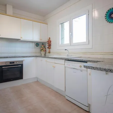 Villa R153 - Espaciosa Con Piscina Privada En *
