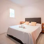 R153 - Espaciosa Con Piscina Privada En ヴィラ *