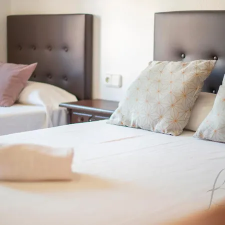R153 - Espaciosa Con Piscina Privada En * 콤마루가